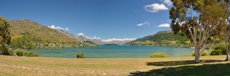 Starting at Frankton Lake Wakatipu Starting at Frankton Lake Wakatipu